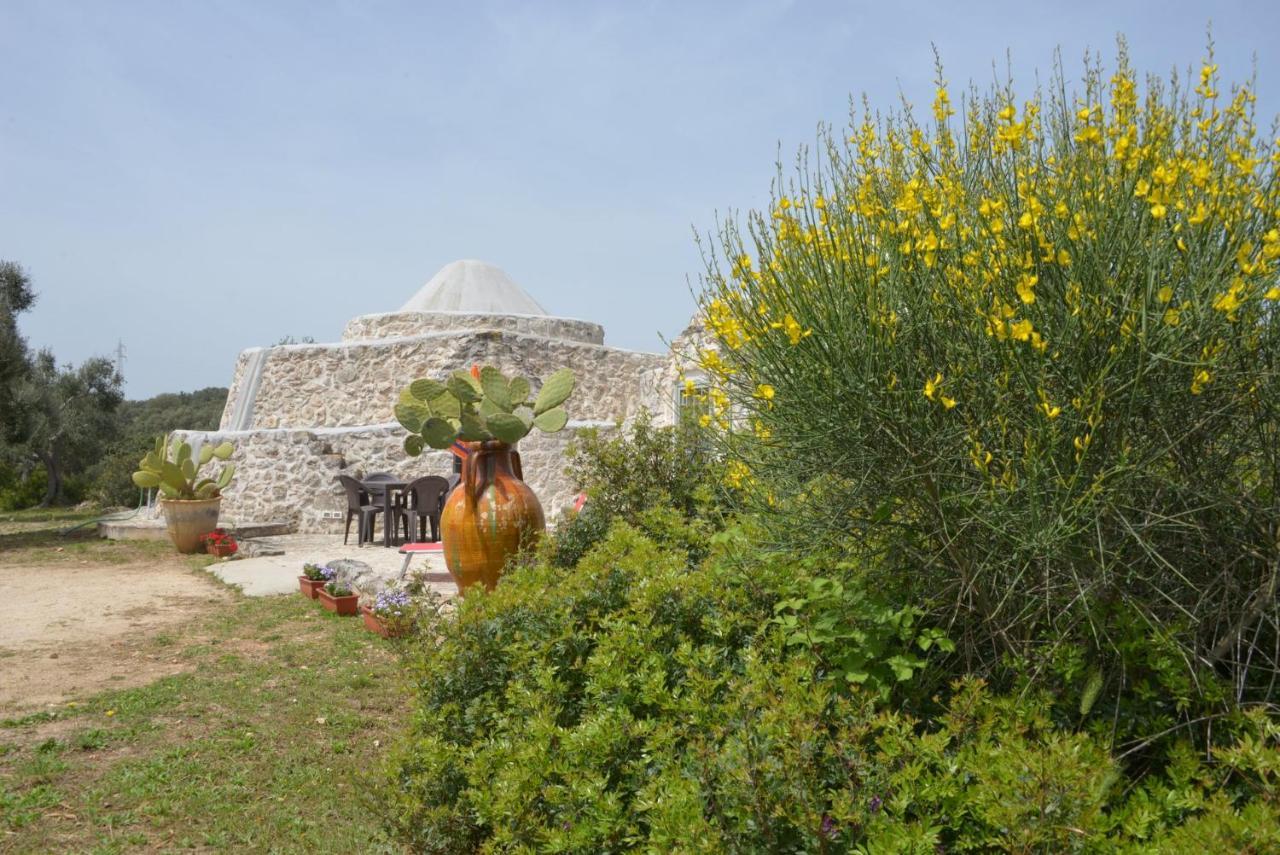 Вілла Trullo Minuetto Остуні Екстер'єр фото