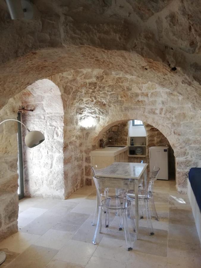 Вілла Trullo Minuetto Остуні Екстер'єр фото